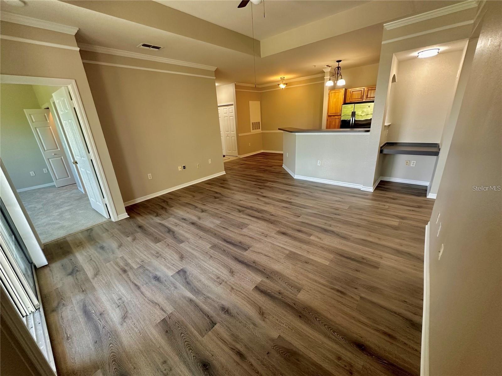 HAMPTONS/METROWEST - Residential Lease