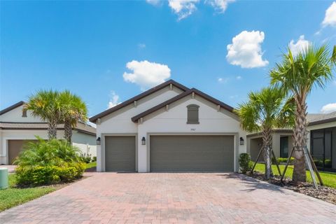 Photo of 1062 Umbria Drive, Kissimmee, FL 34759 (MLS # O6336786)