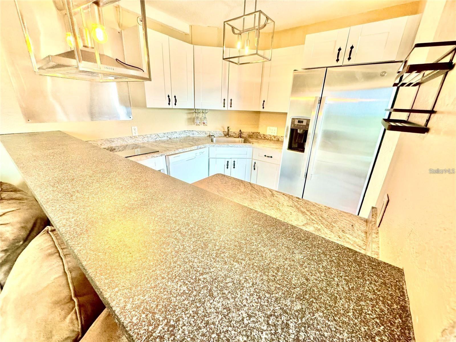 WAVE THE CONDO - Residential Lease