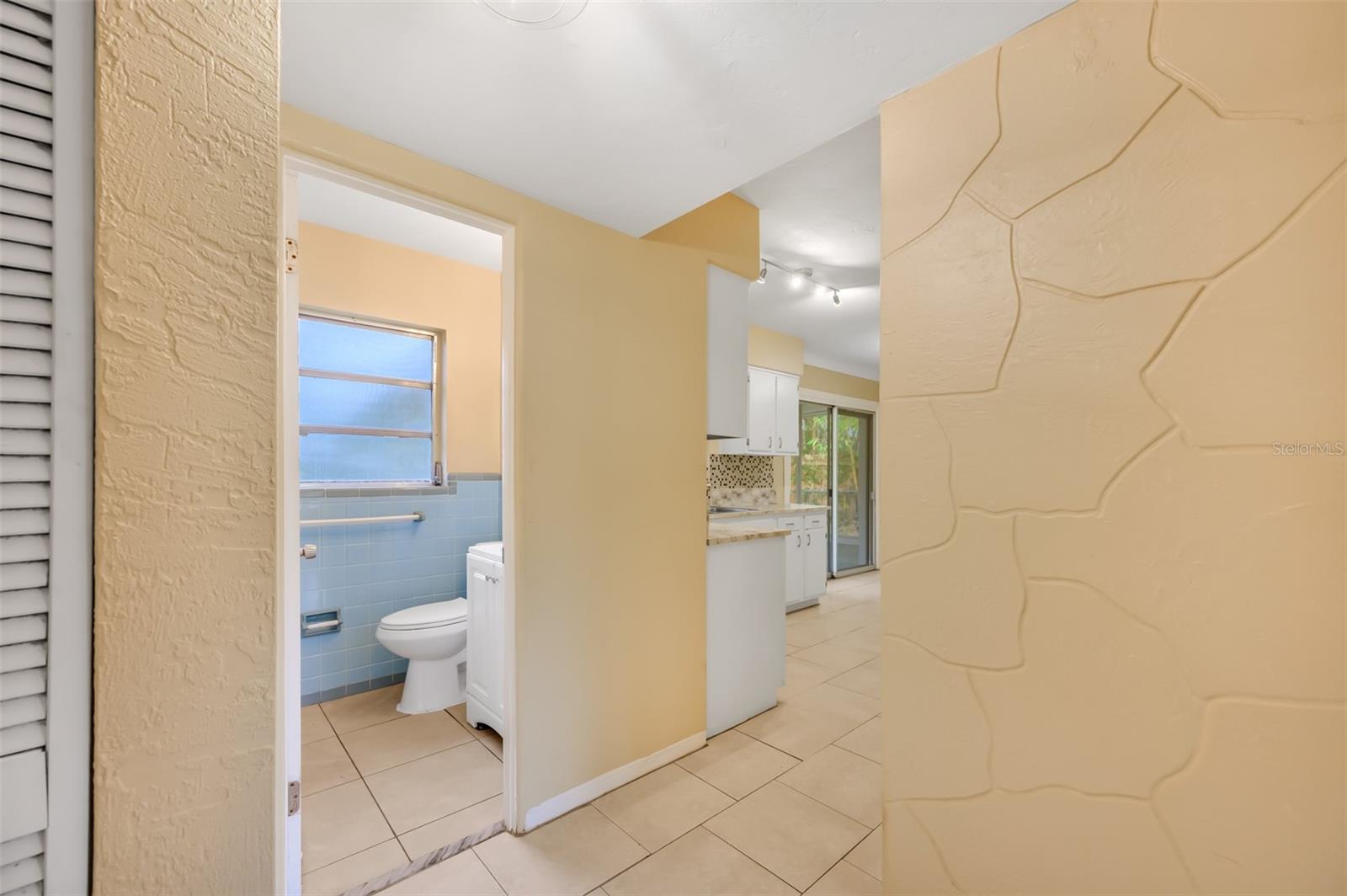 SPARKLE LAKE SUB - Residential