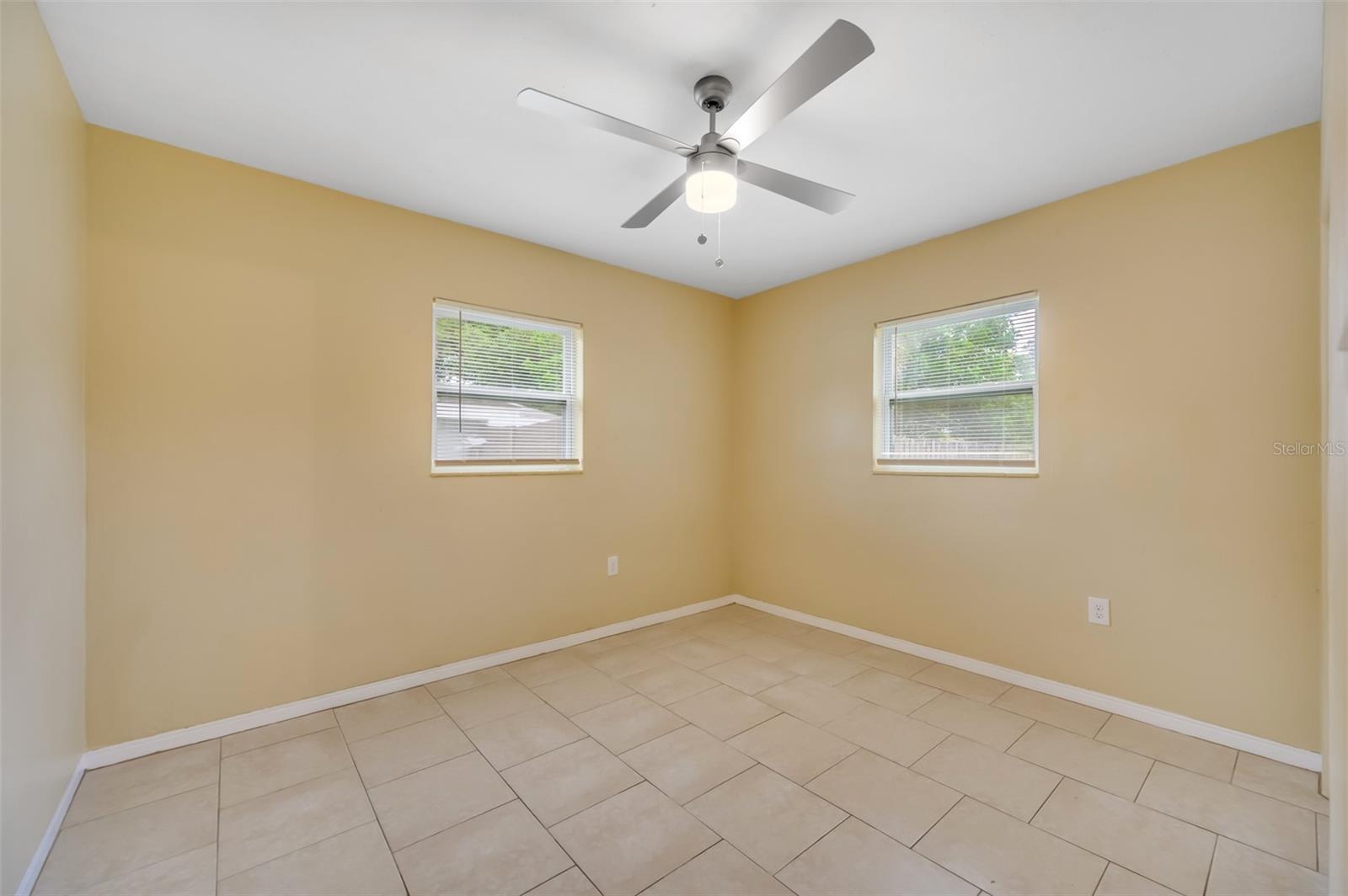 SPARKLE LAKE SUB - Residential