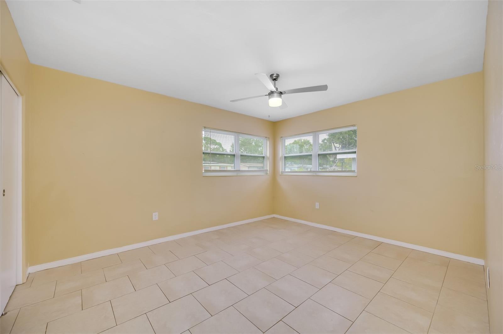 SPARKLE LAKE SUB - Residential