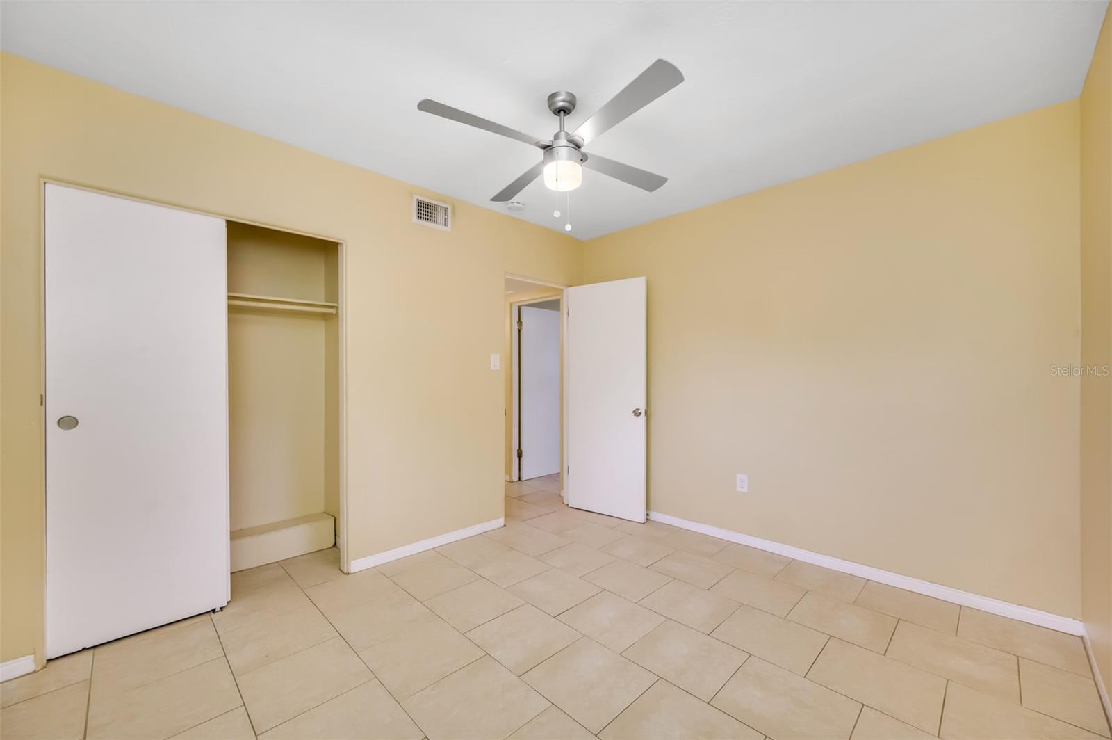 SPARKLE LAKE SUB - Residential