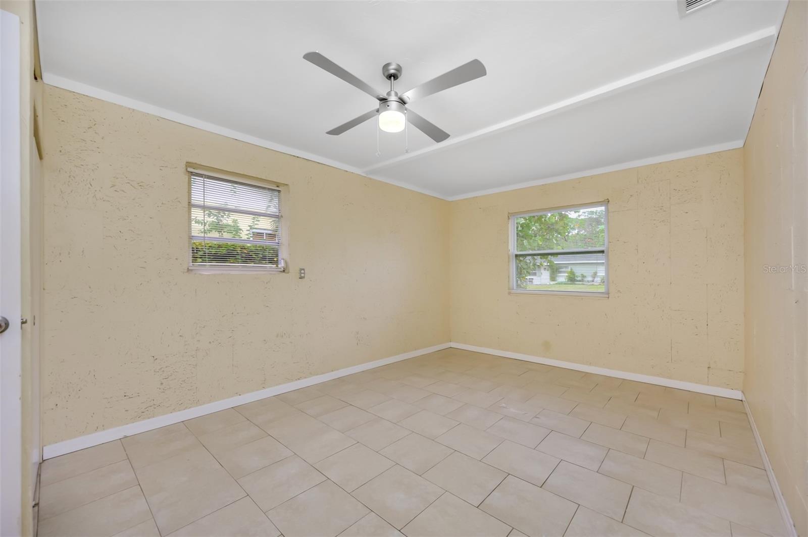 SPARKLE LAKE SUB - Residential