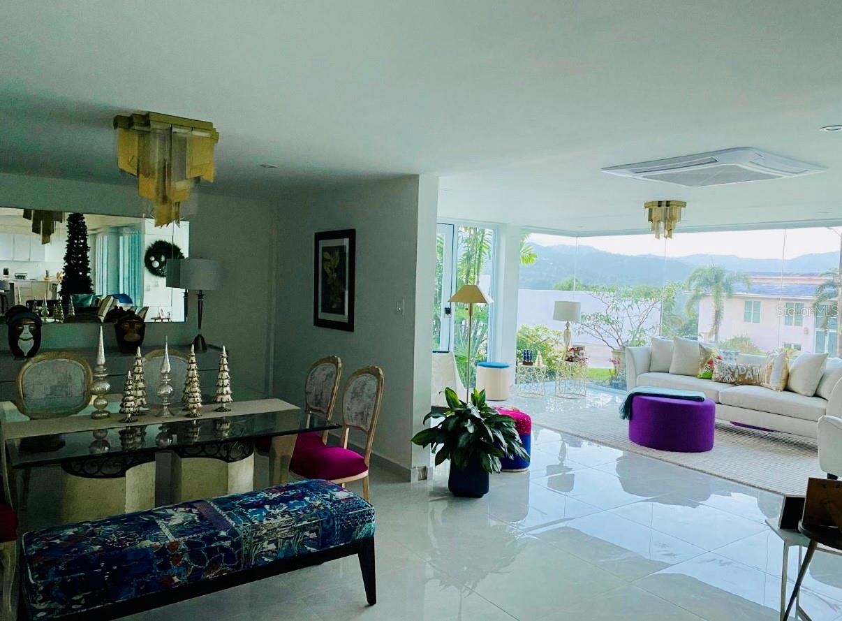 MOUNTAIN VIEW, LOMAS DEL SOL - Residential