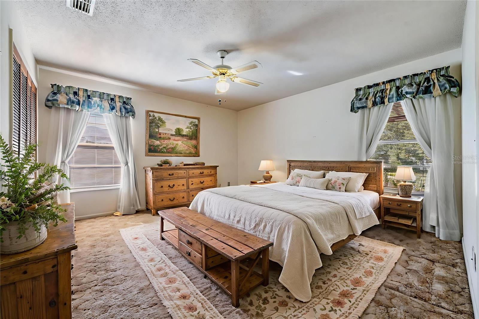 FORT KING ACRES - Residential