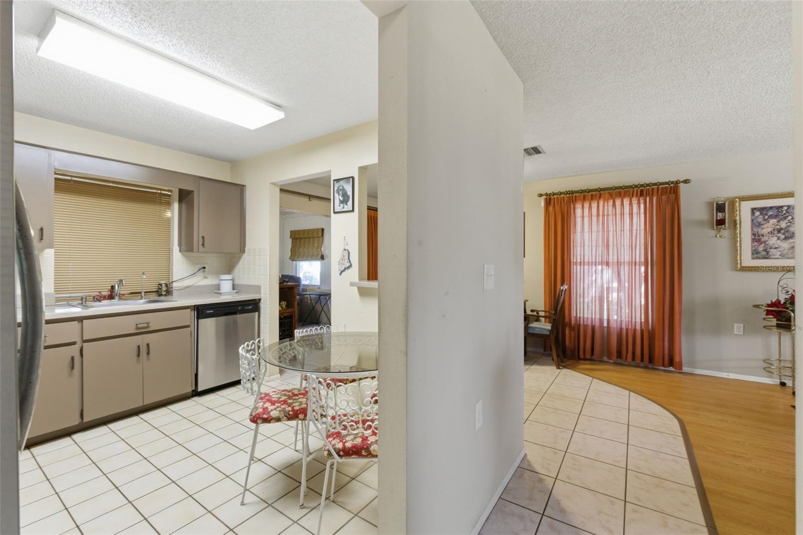 SAN CLEMENTE VILLAGE - Residential