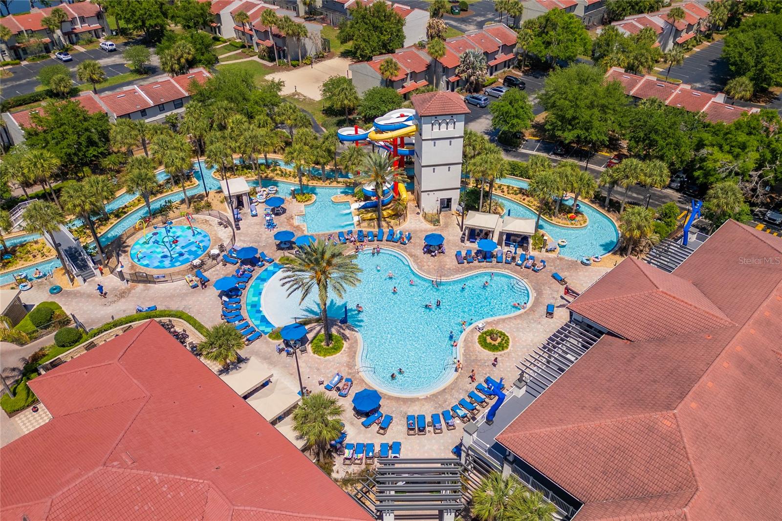 FANTASYWORLD CLUB VILLAS UNIT 3 - Residential