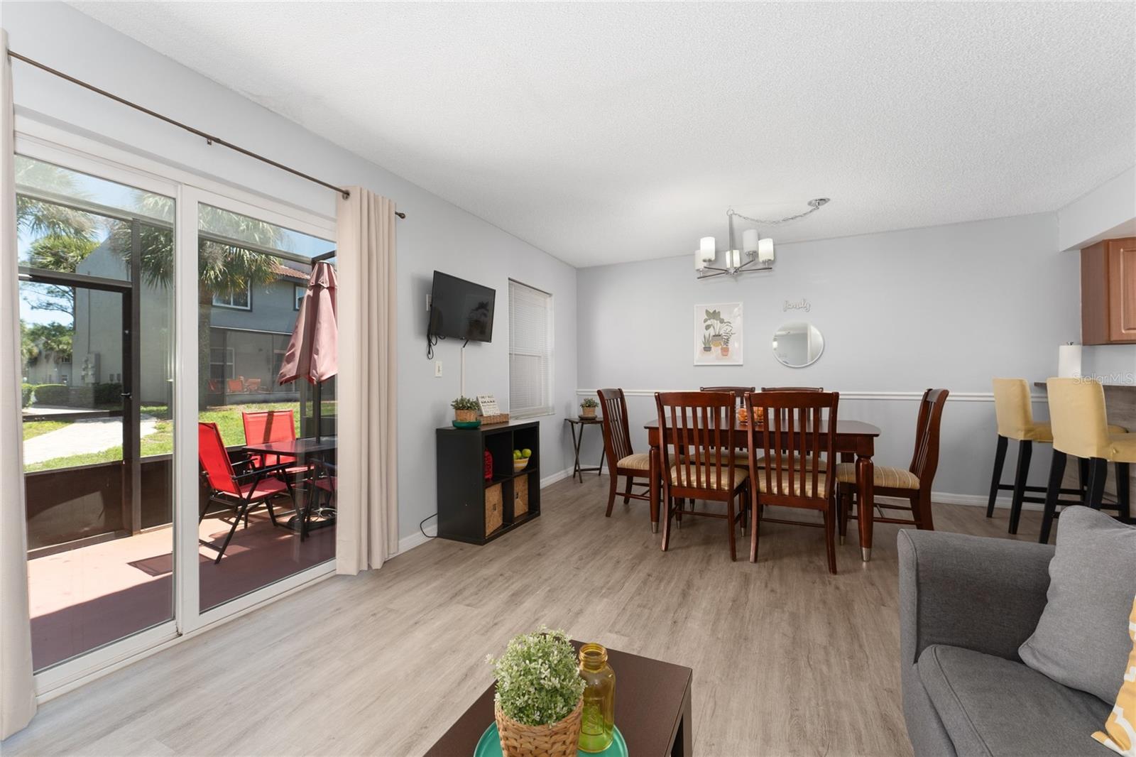 FANTASYWORLD CLUB VILLAS UNIT 3 - Residential