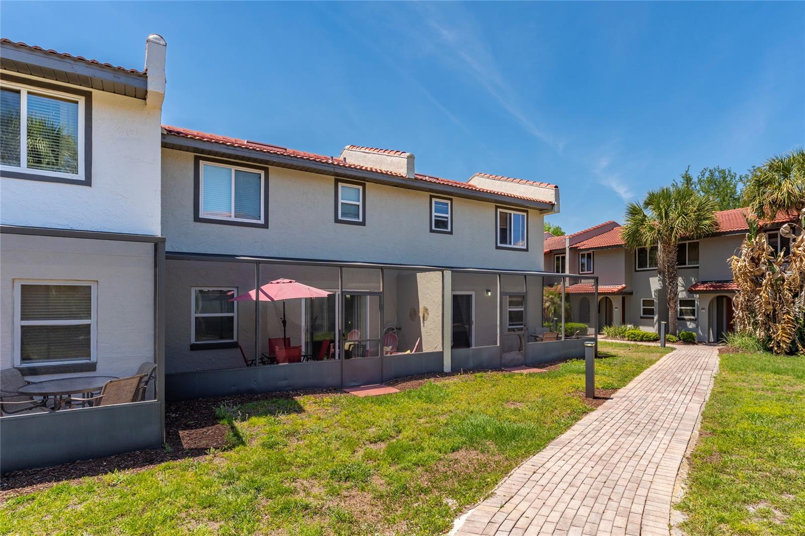 FANTASYWORLD CLUB VILLAS UNIT 3 - Residential