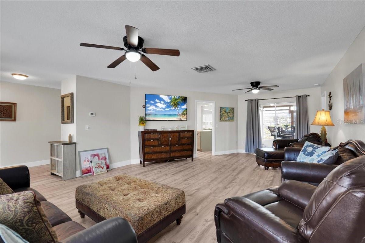 SORRENTO EAST - Residential