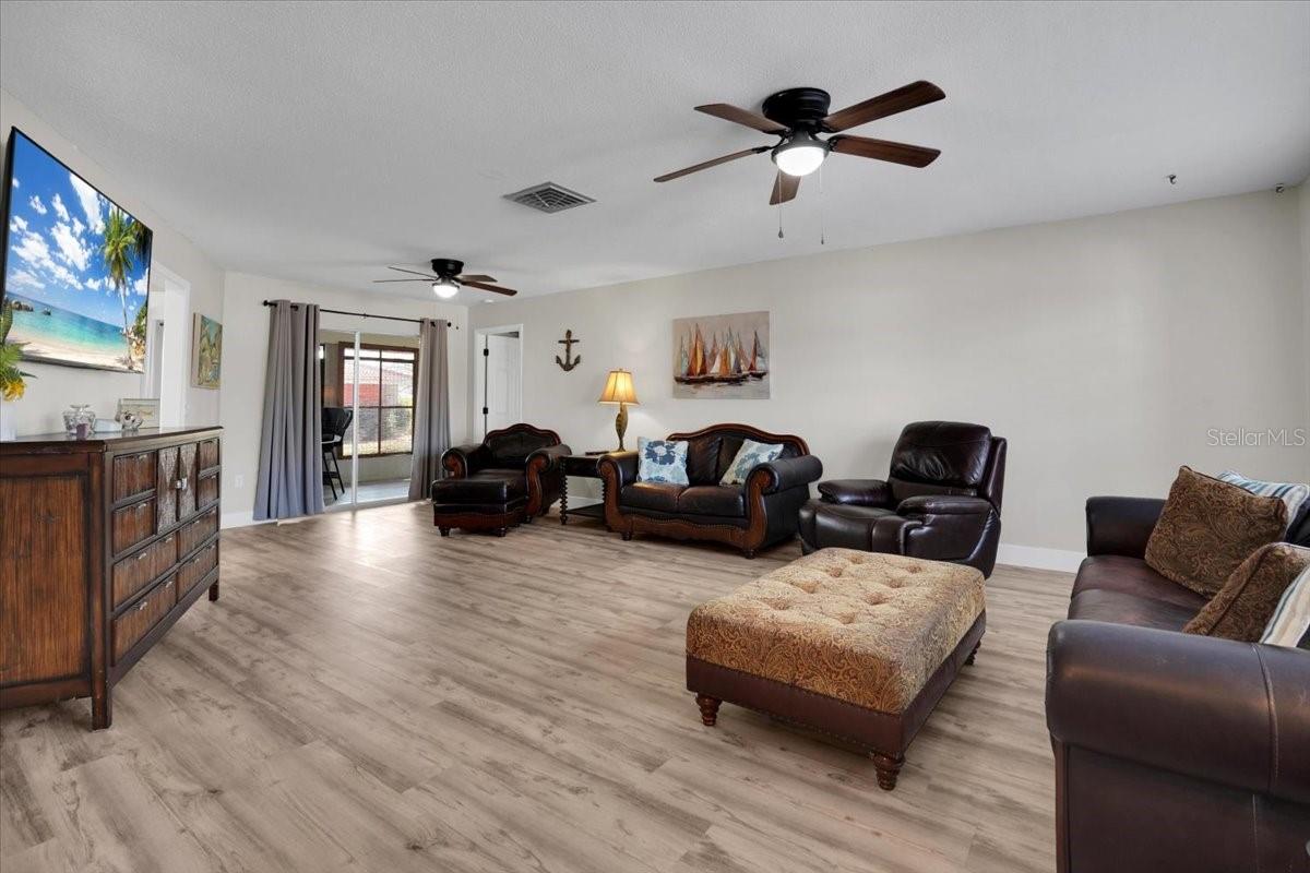 SORRENTO EAST - Residential