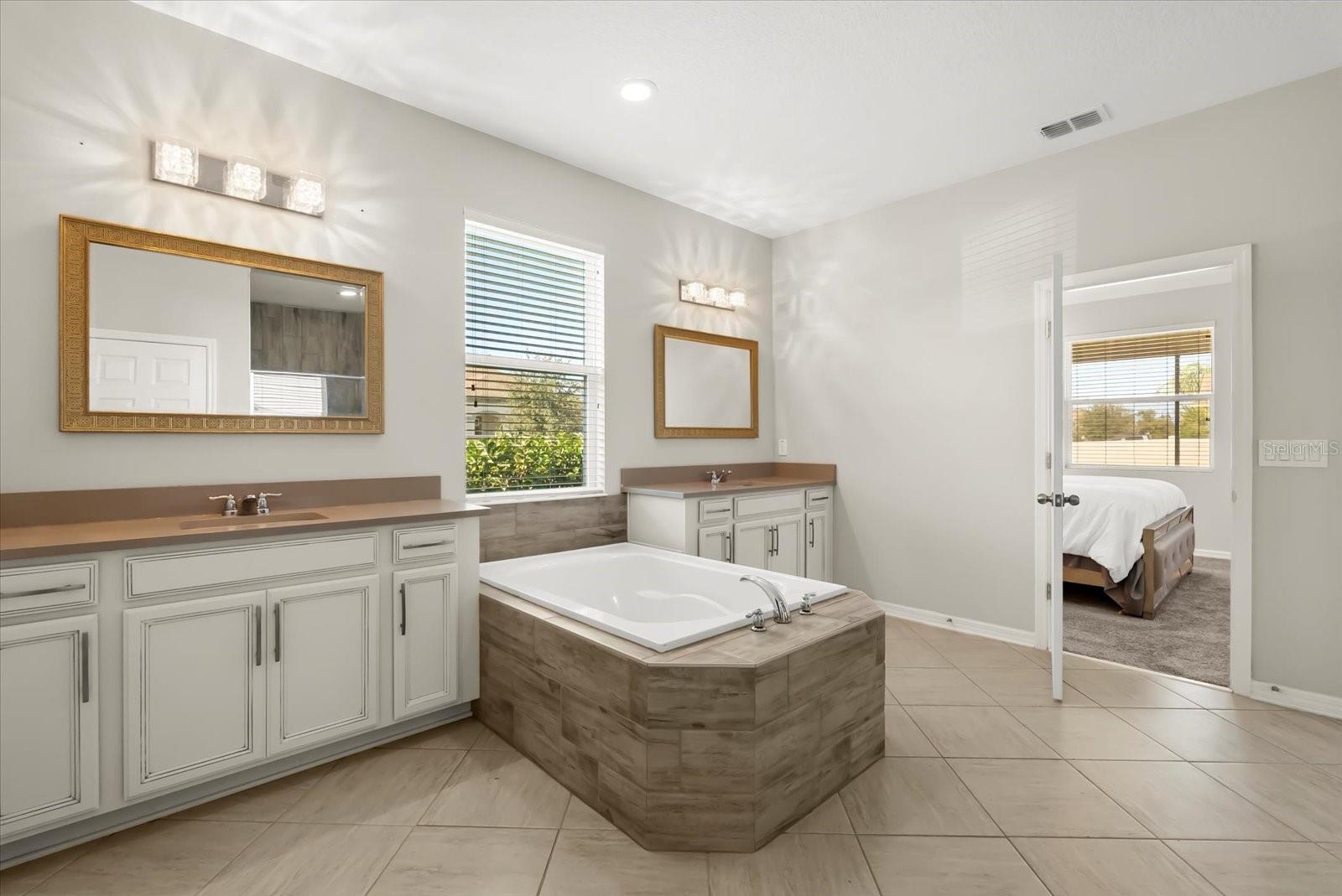 SUNSET GROVE PH 1 - Residential