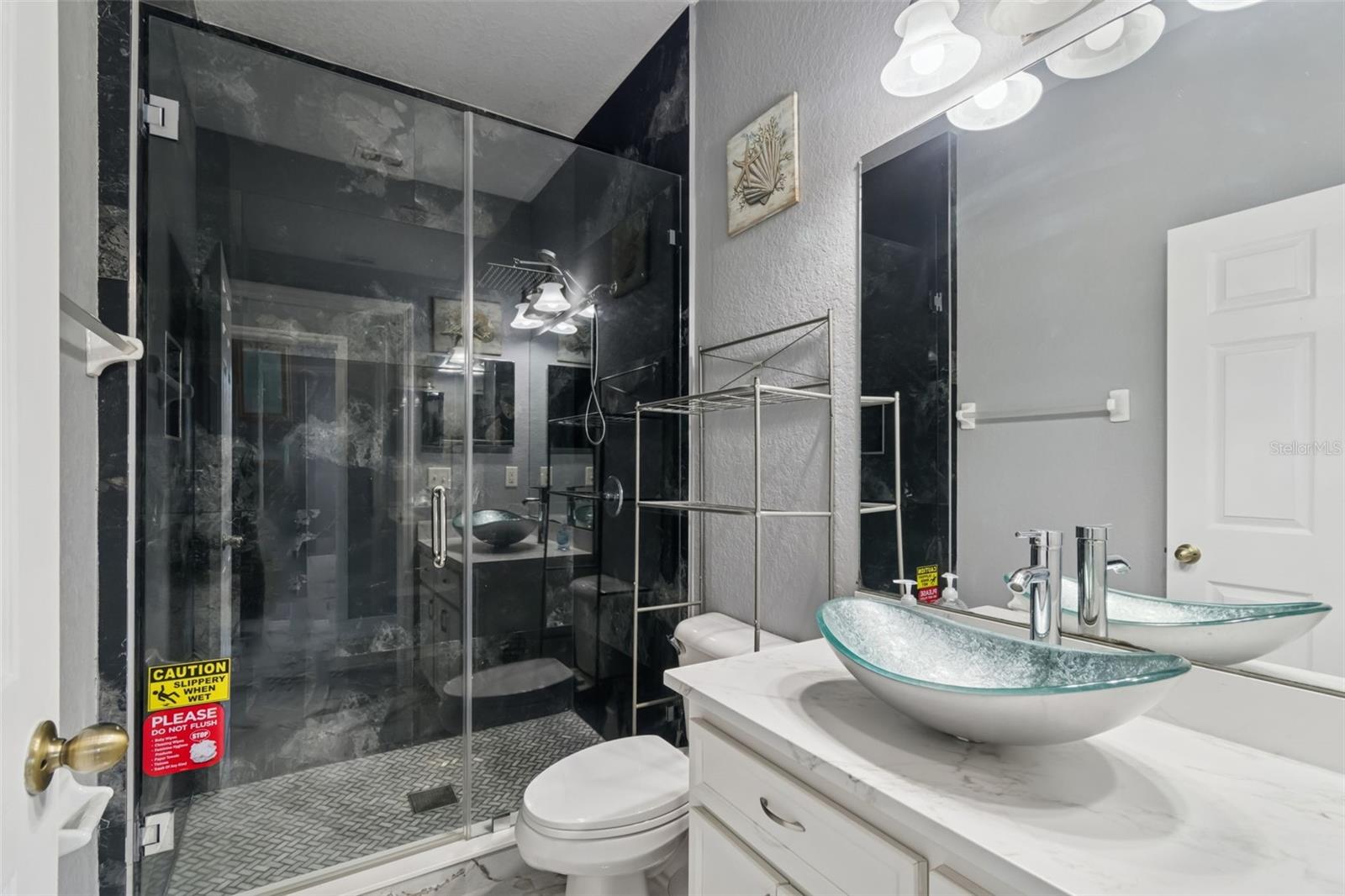 EVANS LAKESIDE HEIGHTS - Residential