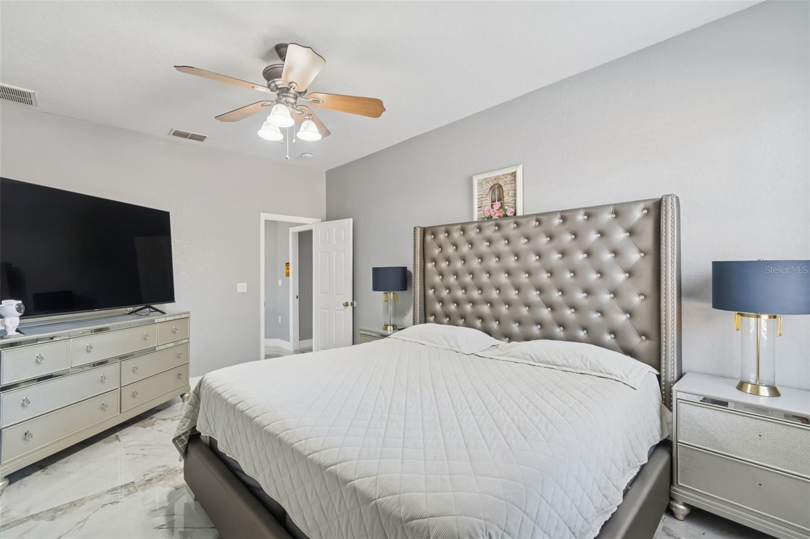 EVANS LAKESIDE HEIGHTS - Residential