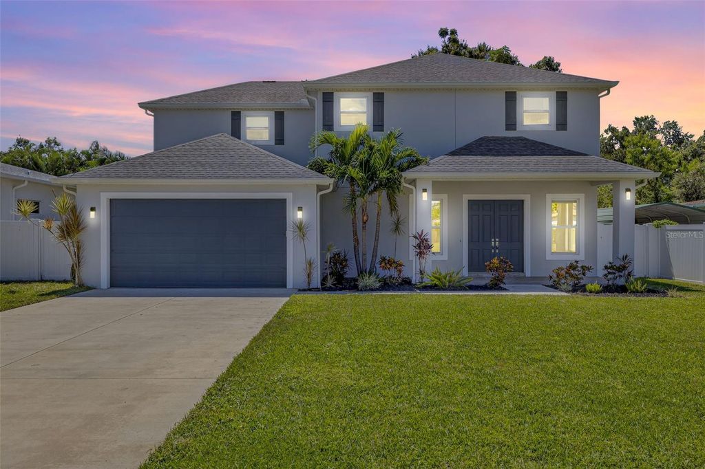 Photo of 3612 W Pearl Avenue, Tampa, FL 33611 (MLS # TB8427419)