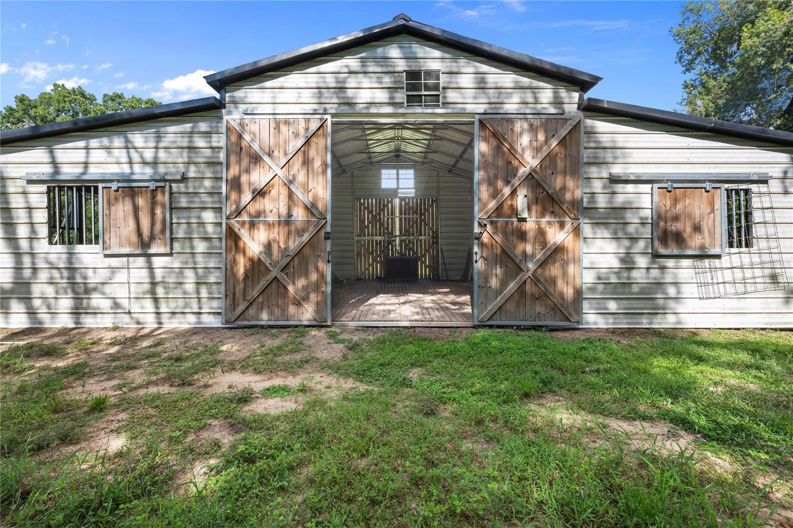 ACREAGE - Residential