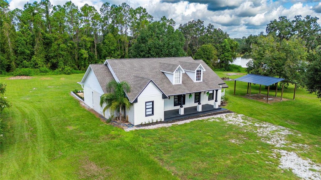 Photo of 34961 Easterling Road, Dade City, FL 33525 (MLS # TB8419372)
