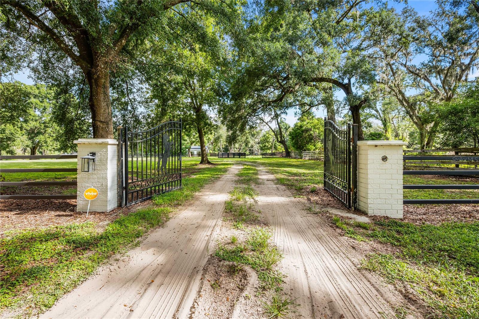 ACREAGE - Residential