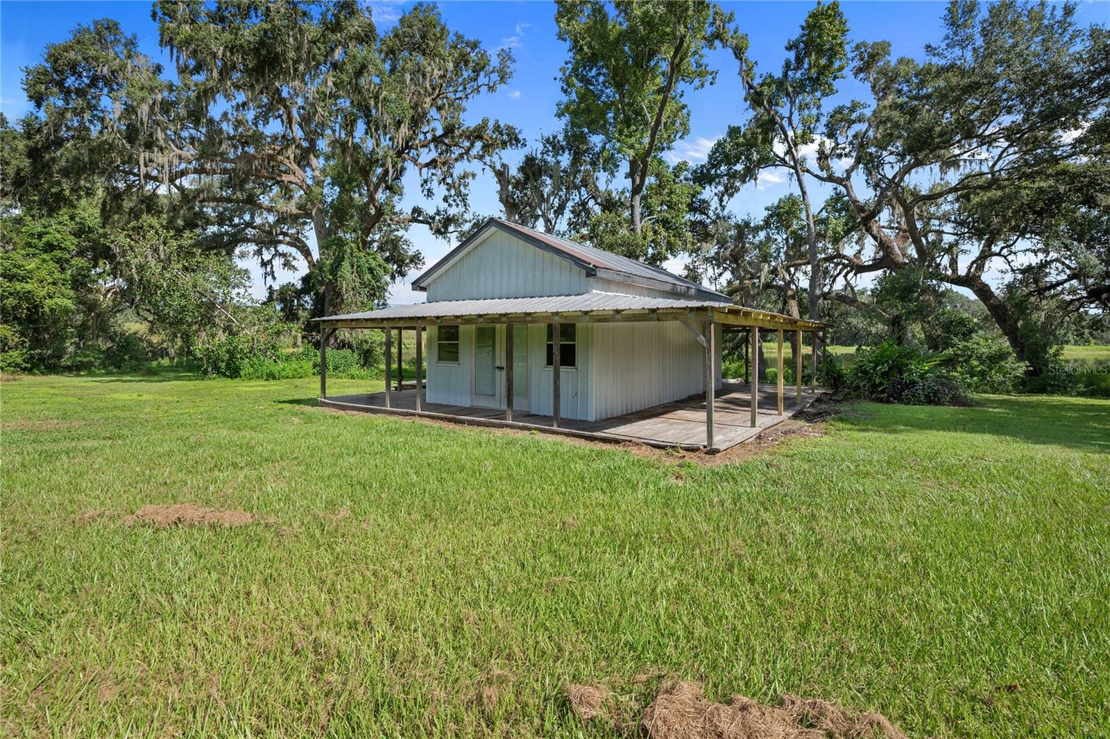 ACREAGE - Residential