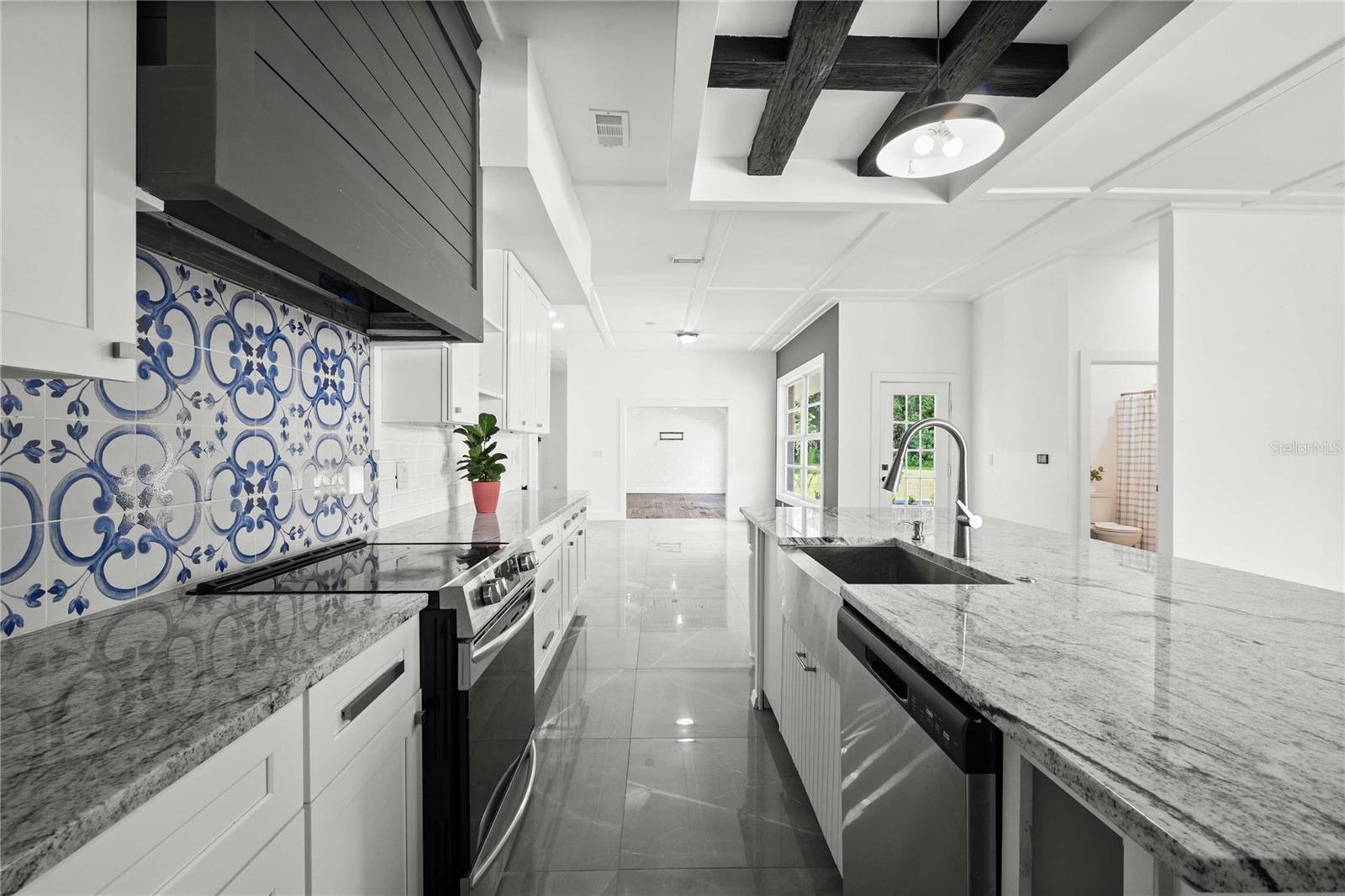 ACREAGE - Residential