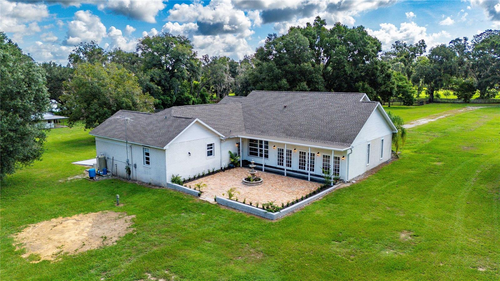 ACREAGE - Residential
