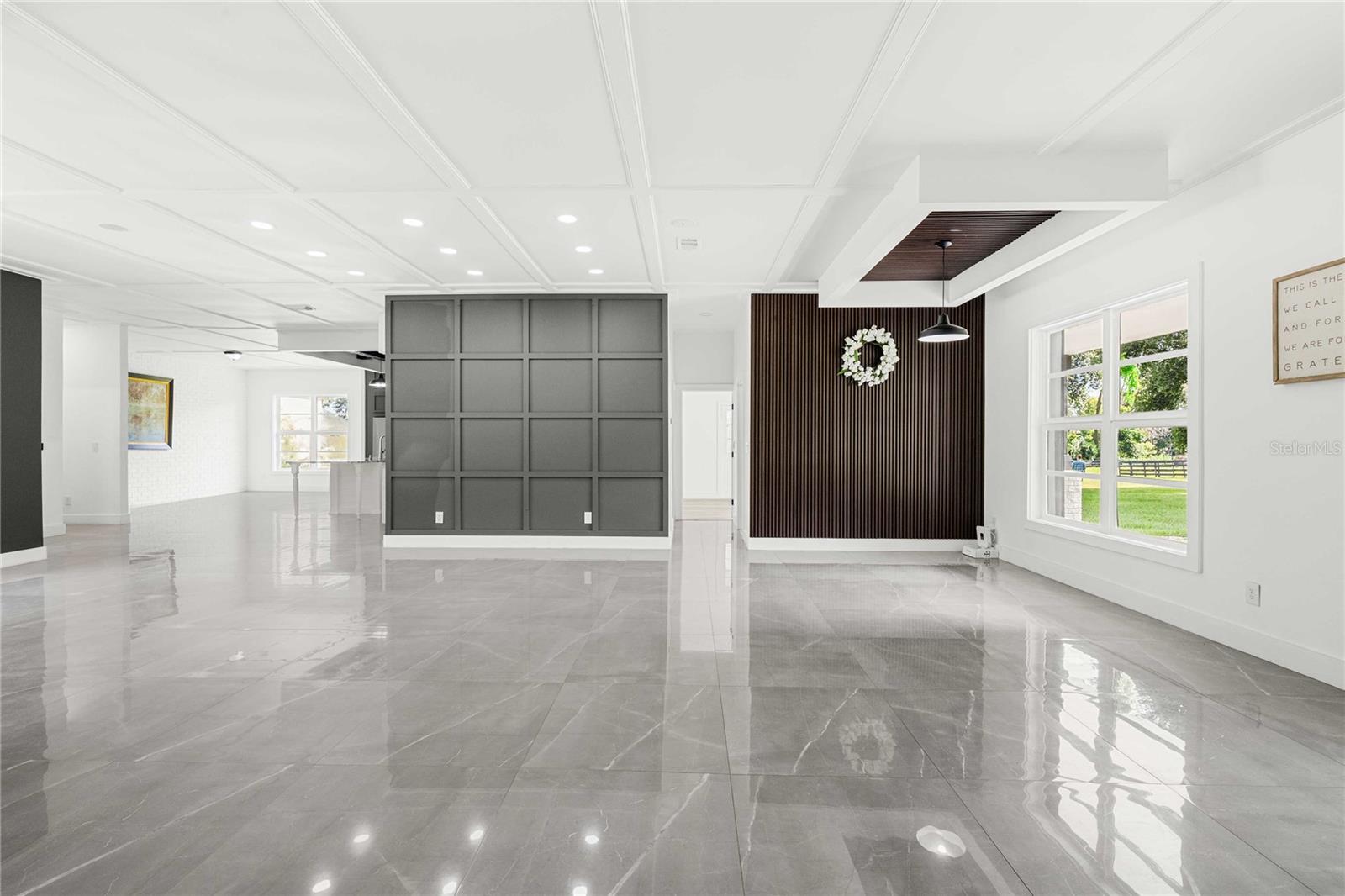 ACREAGE - Residential