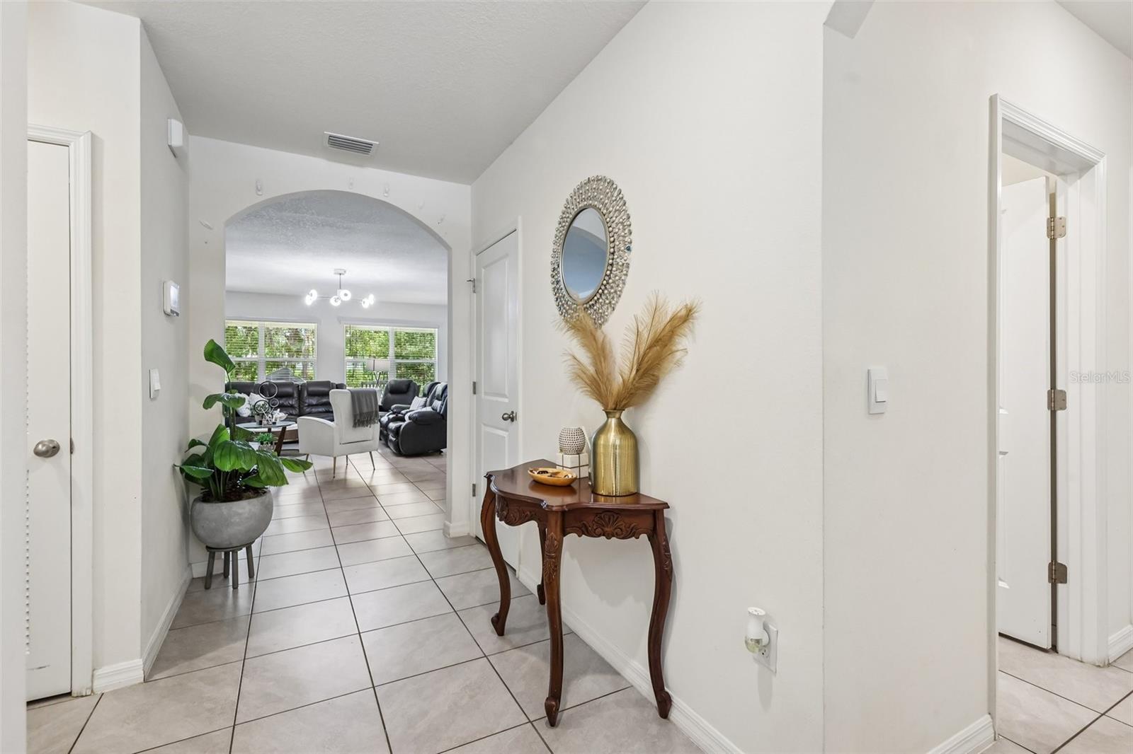 LAKE DIAMOND NORTH - Residential