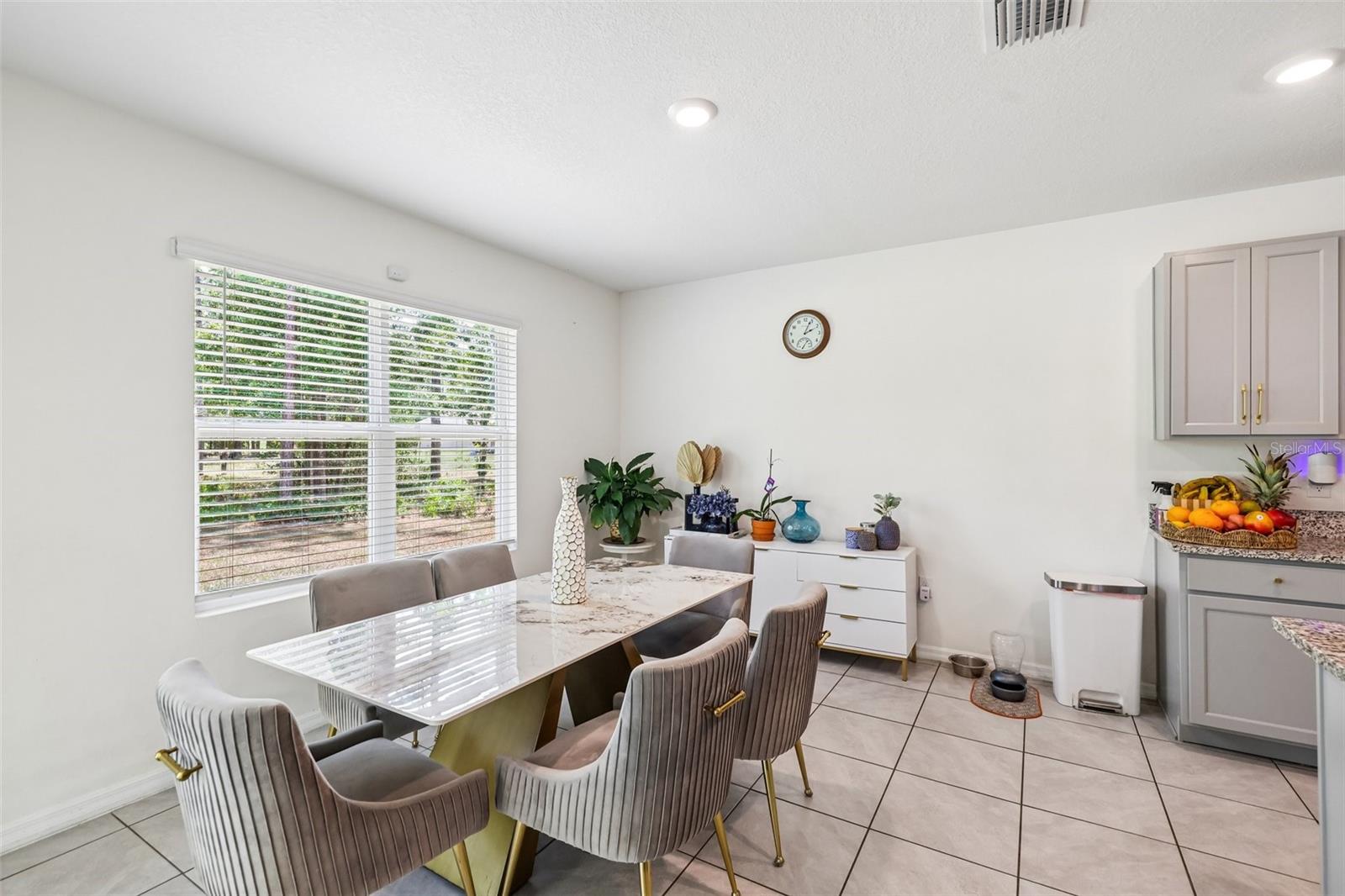 LAKE DIAMOND NORTH - Residential
