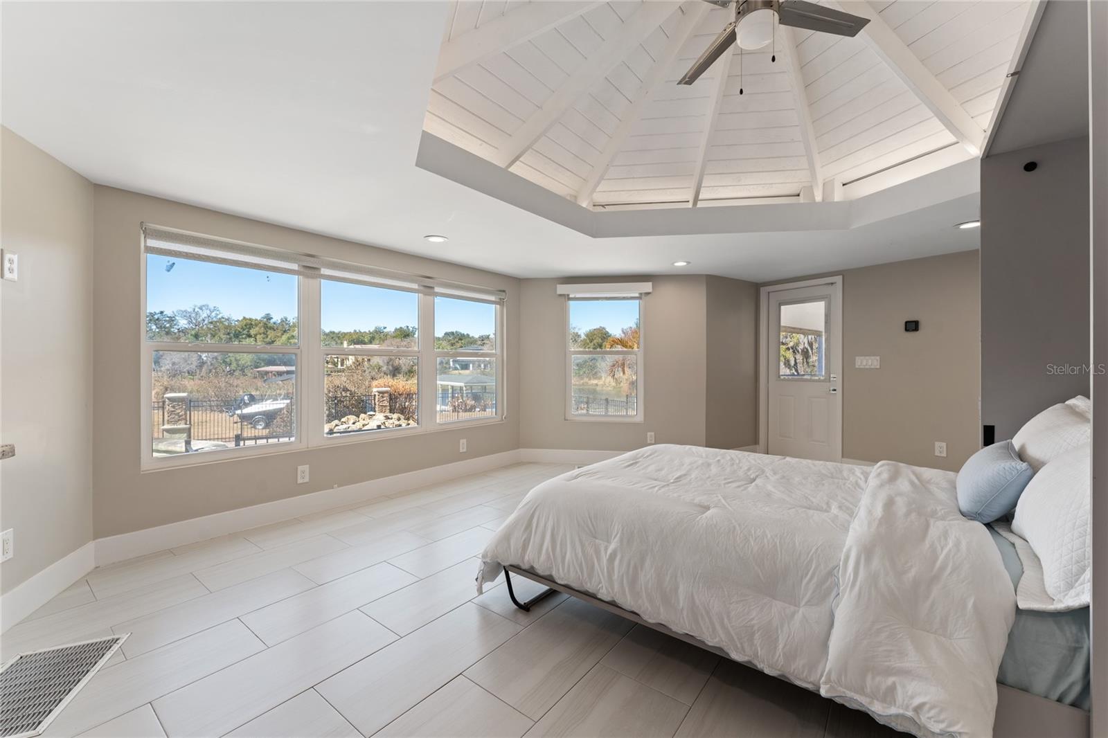 DIAMONDHEAD - Residential