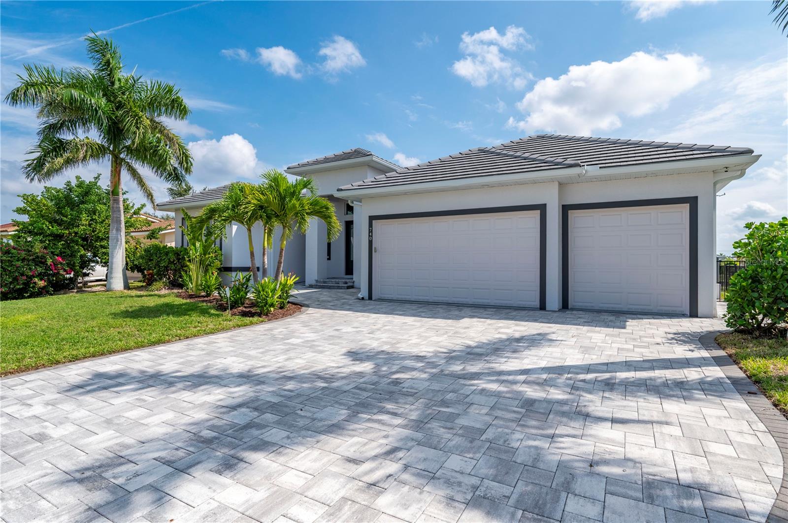 PUNTA GORDA ISLES SEC 05 - Residential