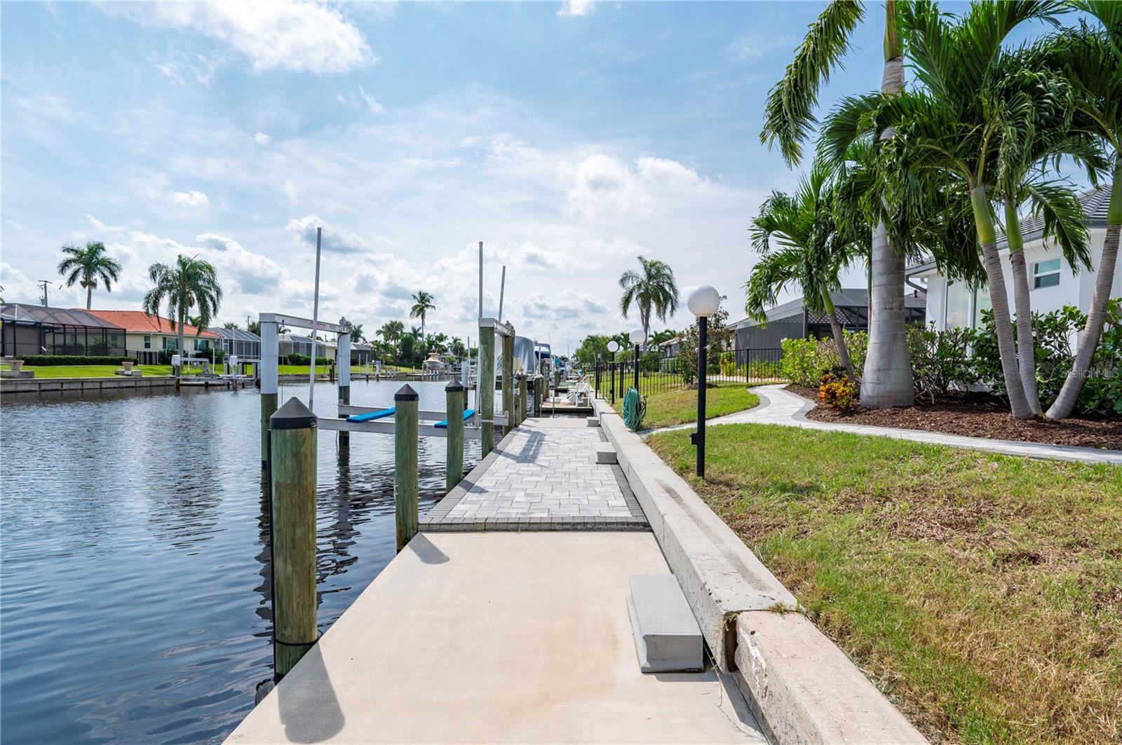PUNTA GORDA ISLES SEC 05 - Residential