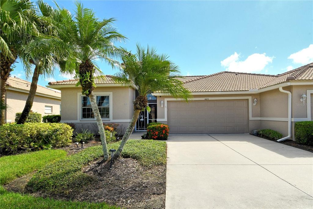 Photo of 4611 Samoset Drive, Sarasota, FL 34241 (MLS # A4667439)