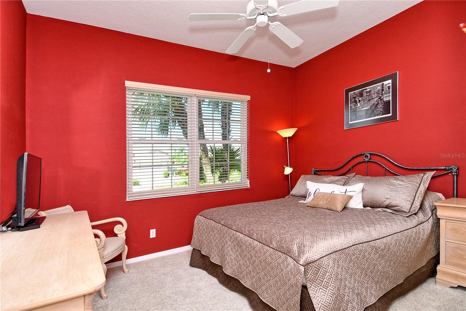 HERITAGE OAKS GOLF & COUNTRY CLUB - Residential