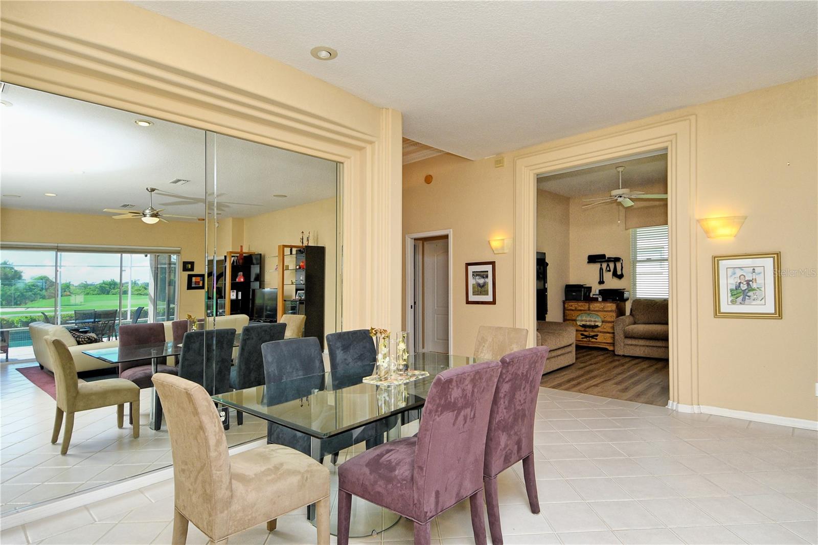 HERITAGE OAKS GOLF & COUNTRY CLUB - Residential