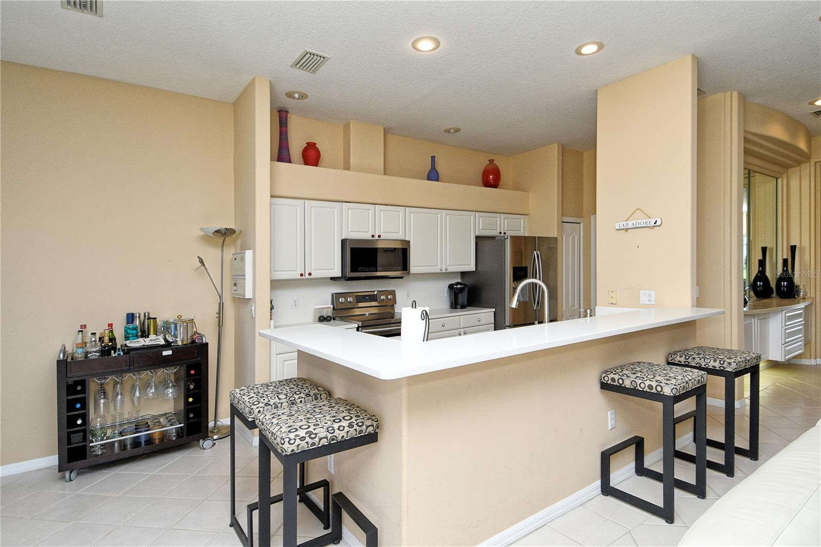 HERITAGE OAKS GOLF & COUNTRY CLUB - Residential