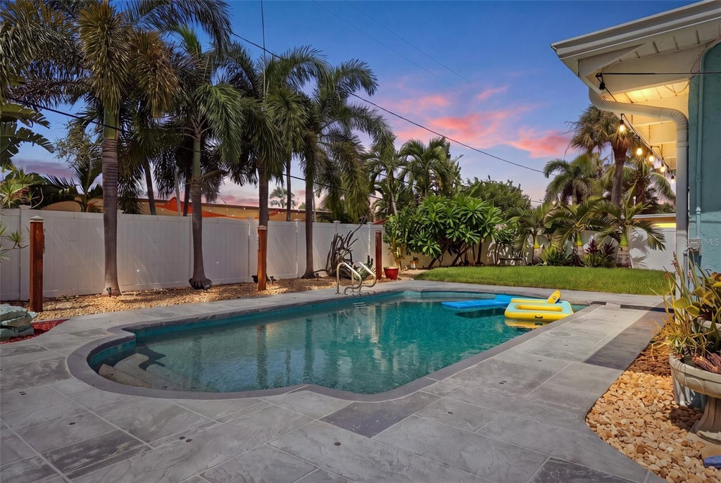 Photo of 5285 40th Street S, St Petersburg, FL 33711 (MLS # TB8553791)