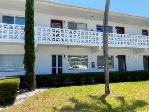 8455 112TH STREET 212 SEMINOLE FL 33772