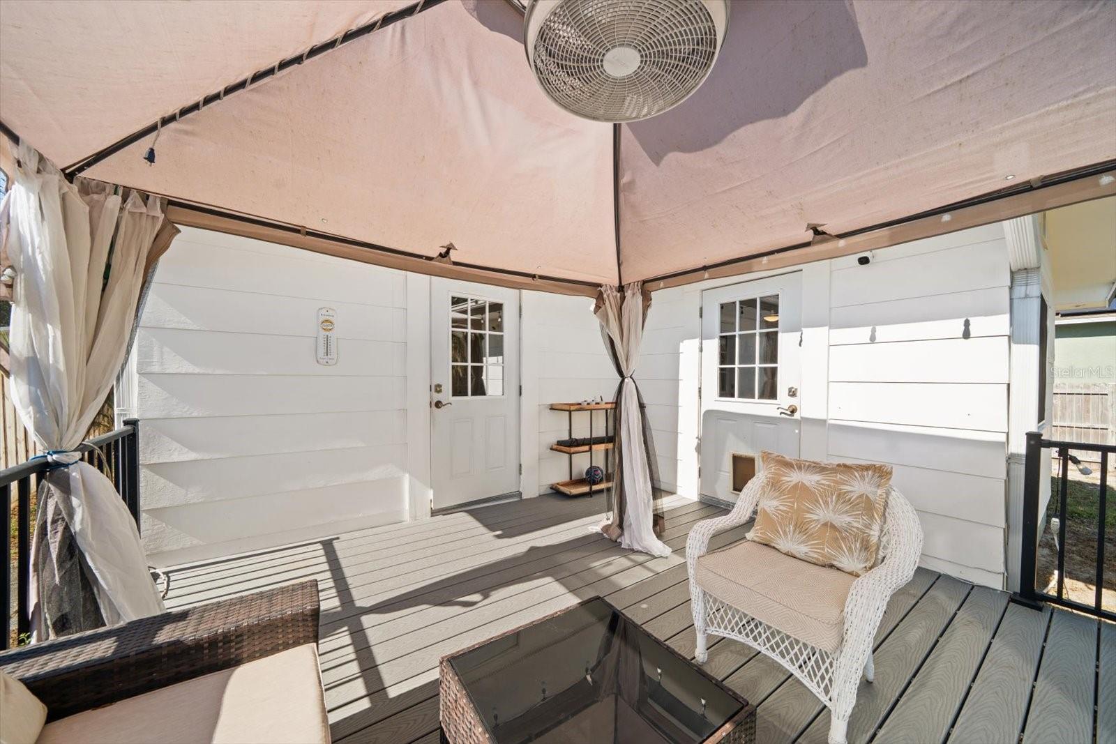 CHAPMAN HEIGHTS - Residential