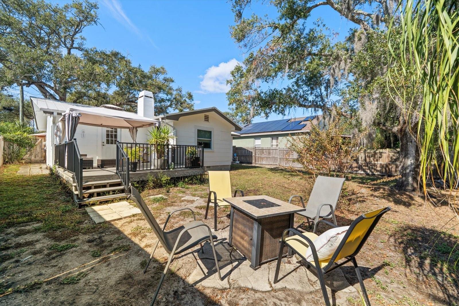 CHAPMAN HEIGHTS - Residential