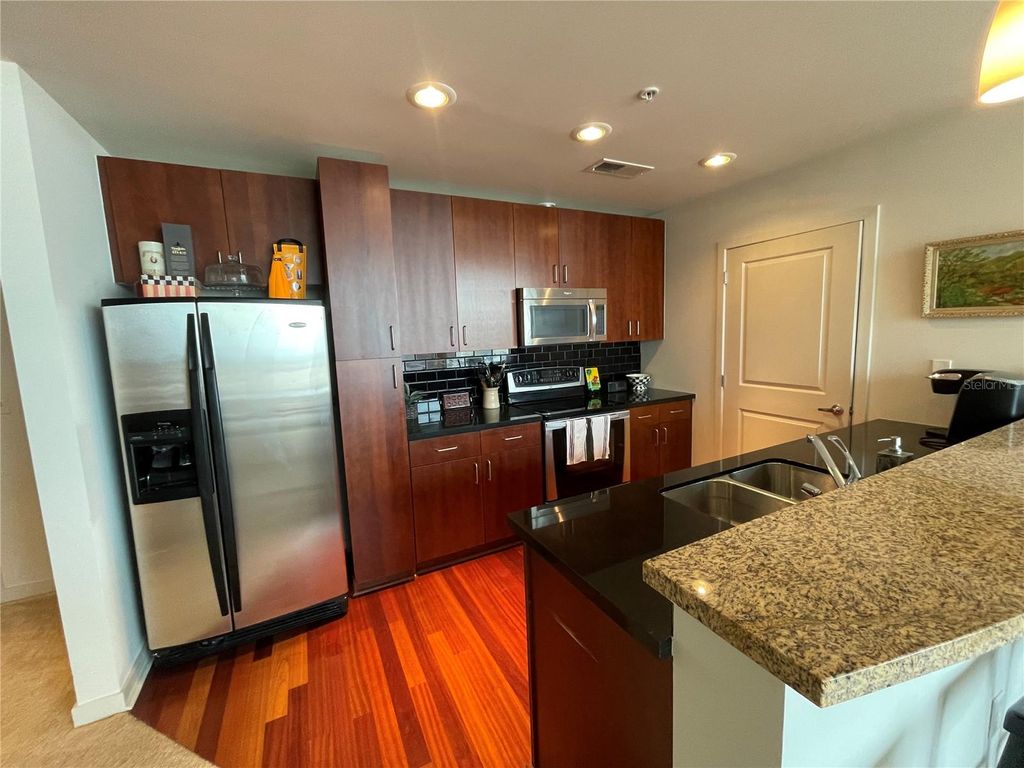 Photo of 155 S Court Avenue #2016, Orlando, FL 32801 (MLS # O6389993)