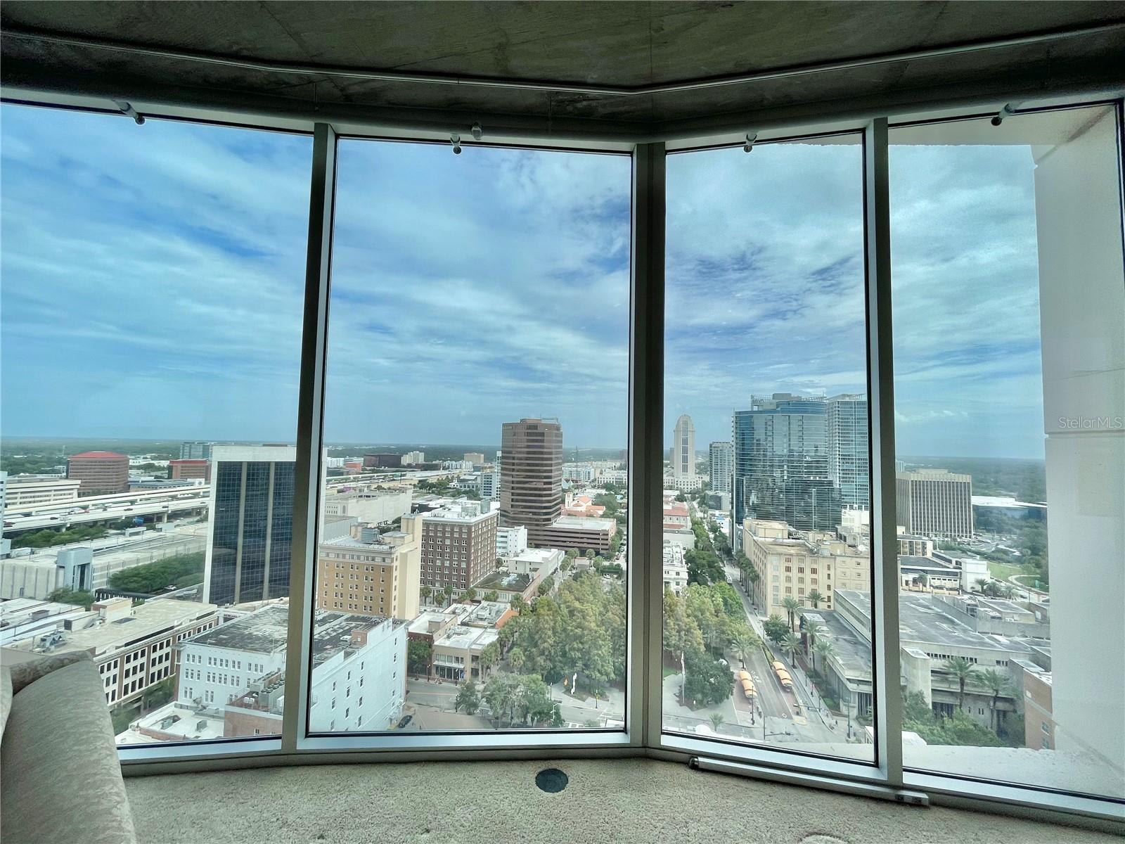 SOLAIRE/PLAZA CONDO - Residential Lease