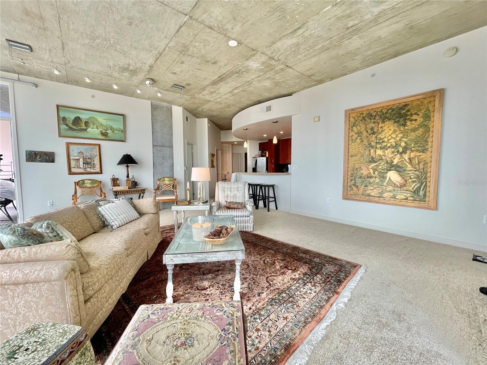 SOLAIRE/PLAZA CONDO - Residential Lease