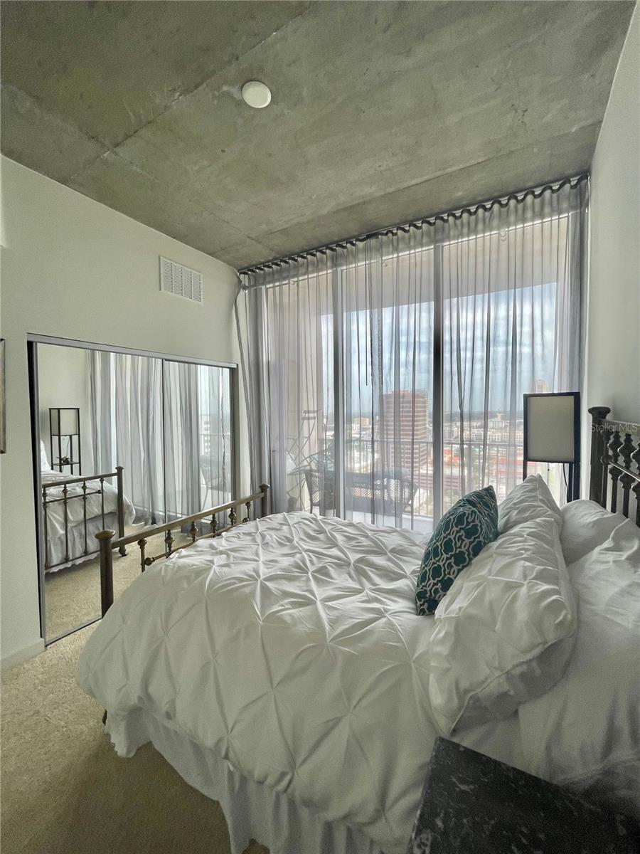 SOLAIRE/PLAZA CONDO - Residential Lease