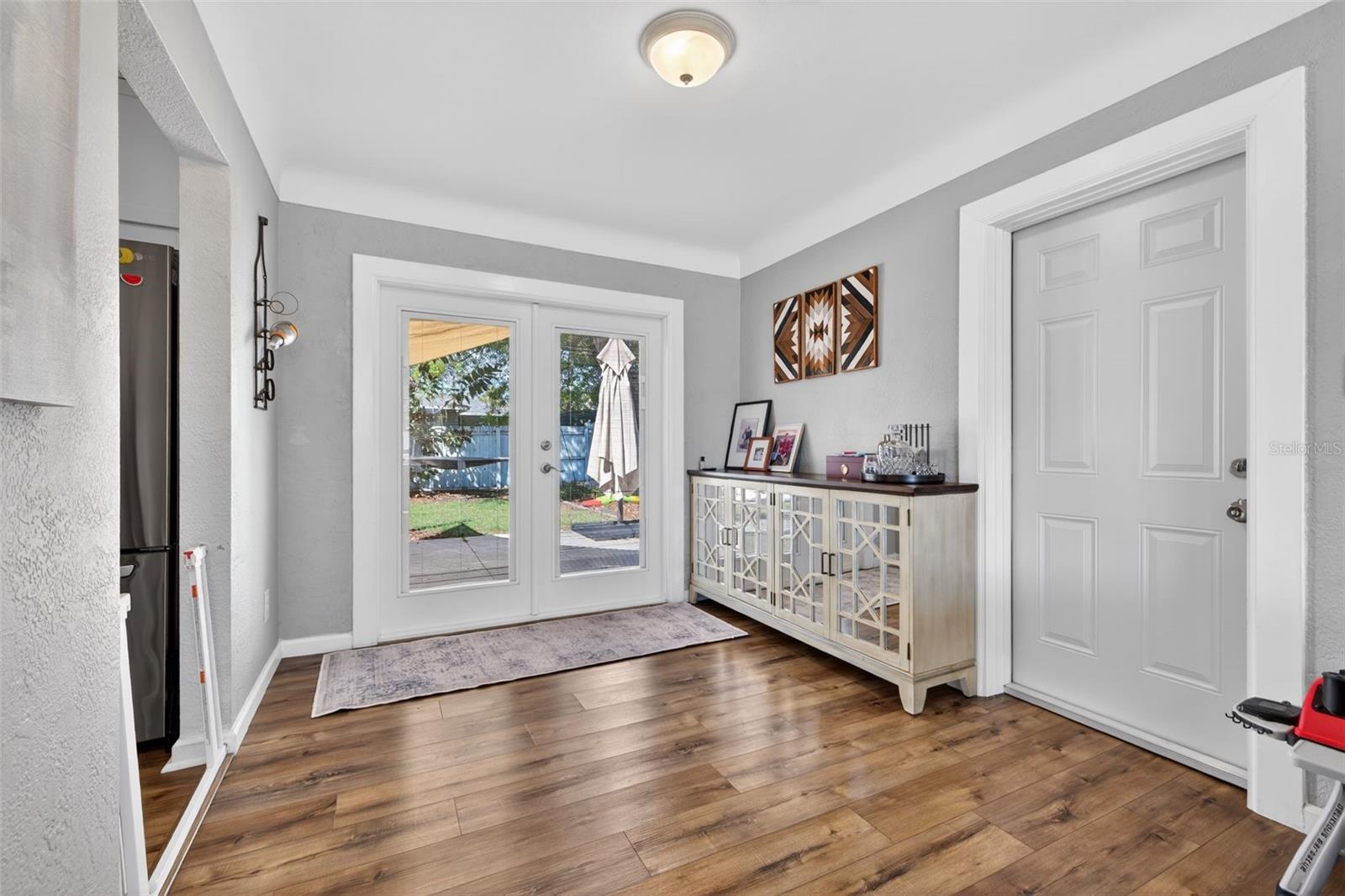 MEADOW LAWN 2ND ADD - Residential