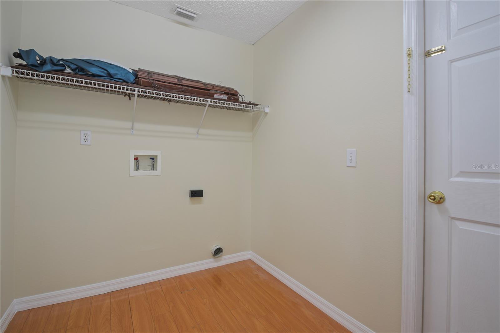 DELTONA LAKES UNIT 5 - Residential