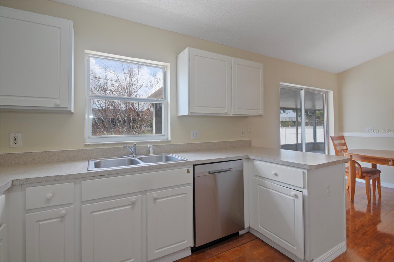 DELTONA LAKES UNIT 5 - Residential