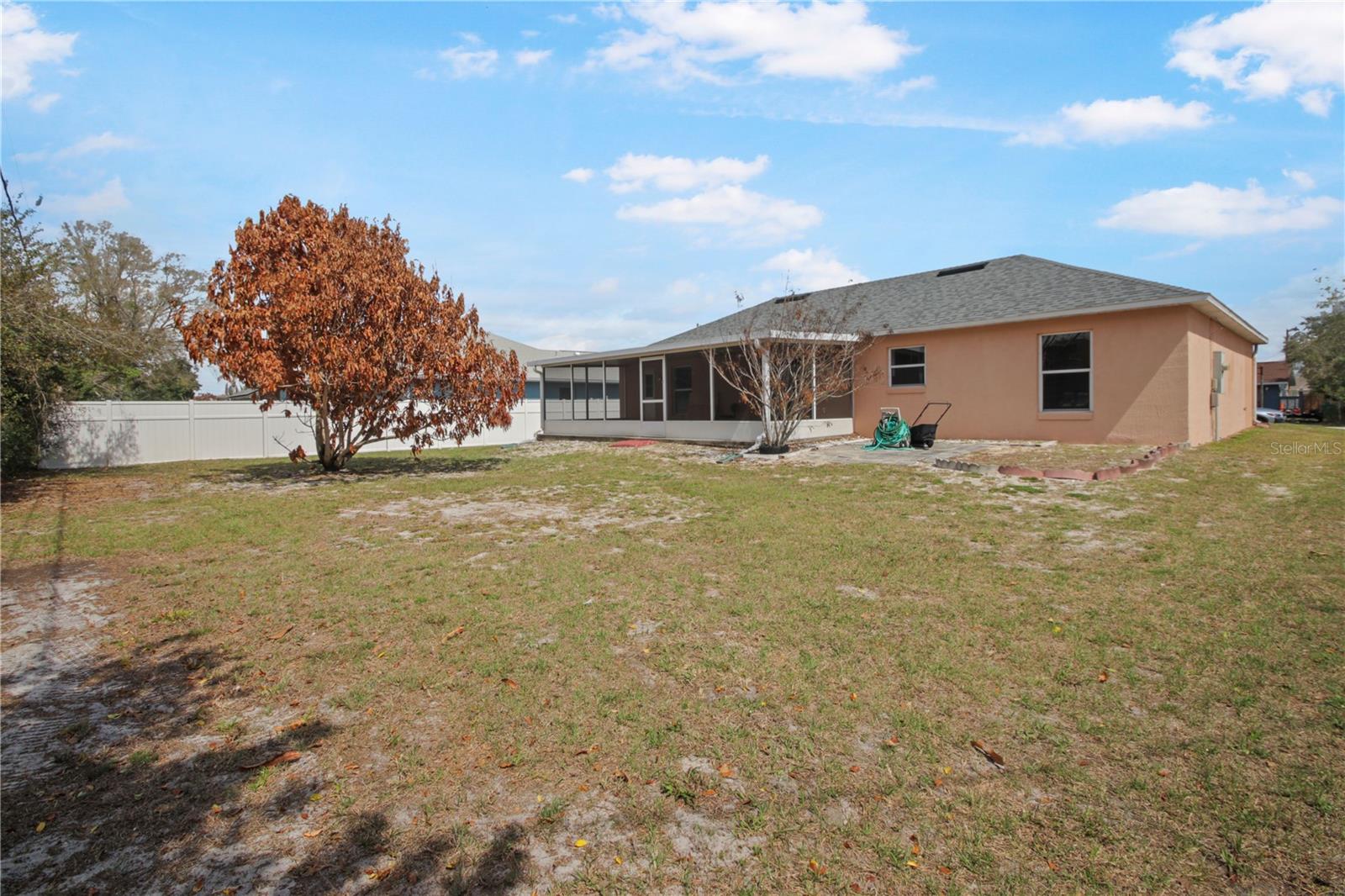 DELTONA LAKES UNIT 5 - Residential