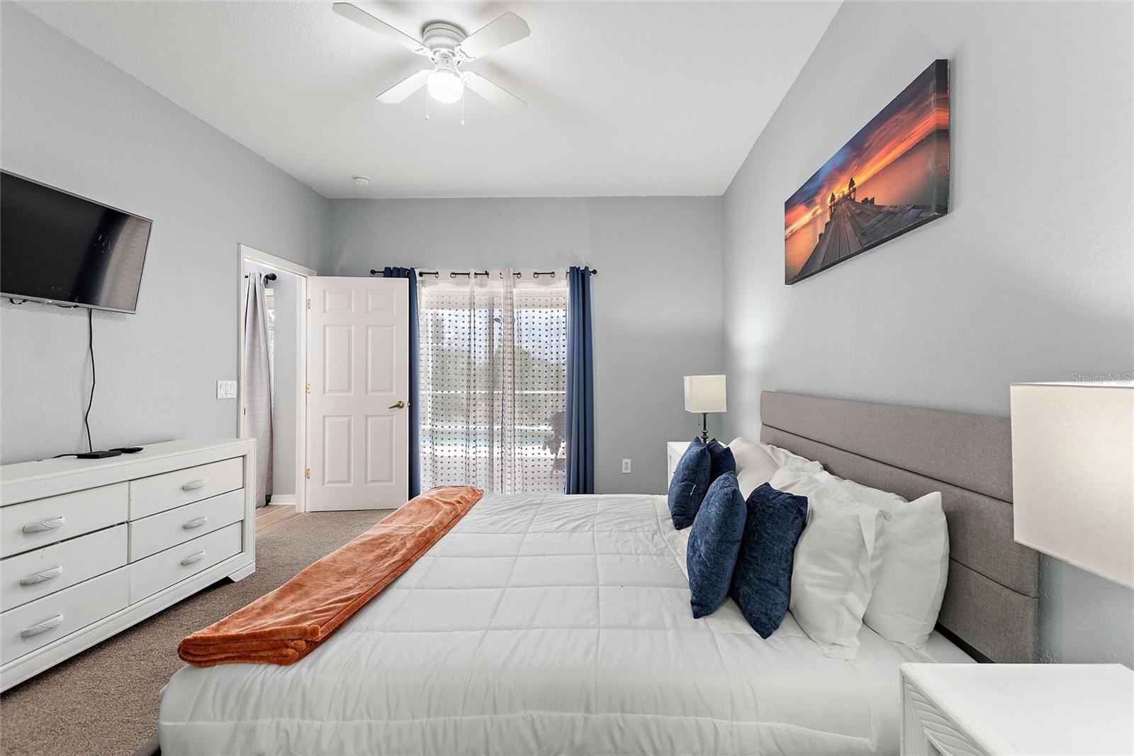 ABBEY AT WEST HAVEN - Residential Lease