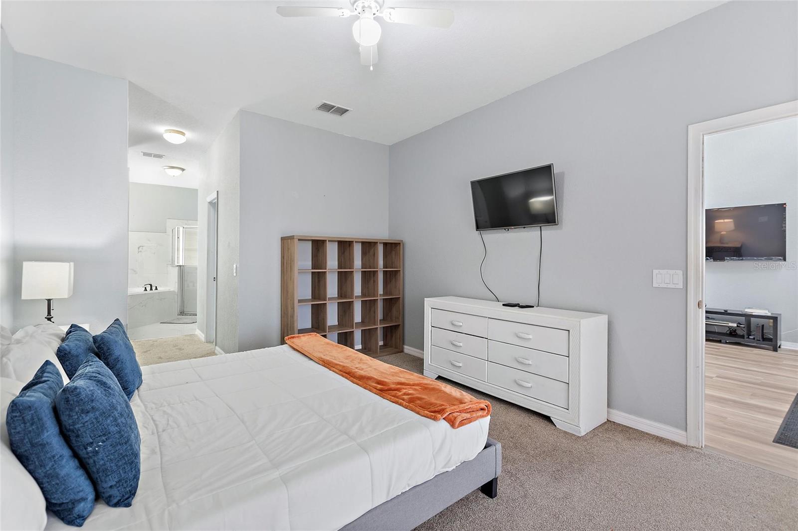 ABBEY AT WEST HAVEN - Residential Lease